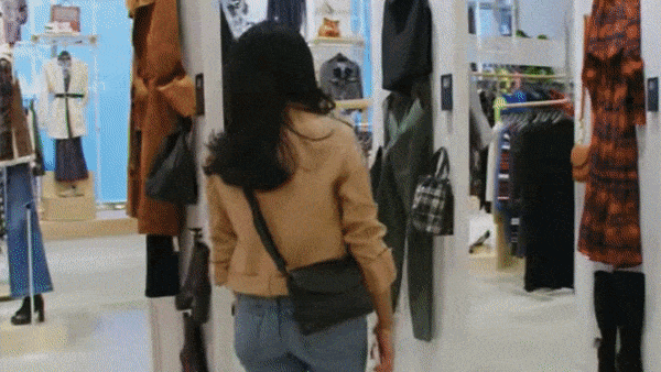 Let the Model Choose Your Outfit: Inside Amazon's AI-powered clothes stores.